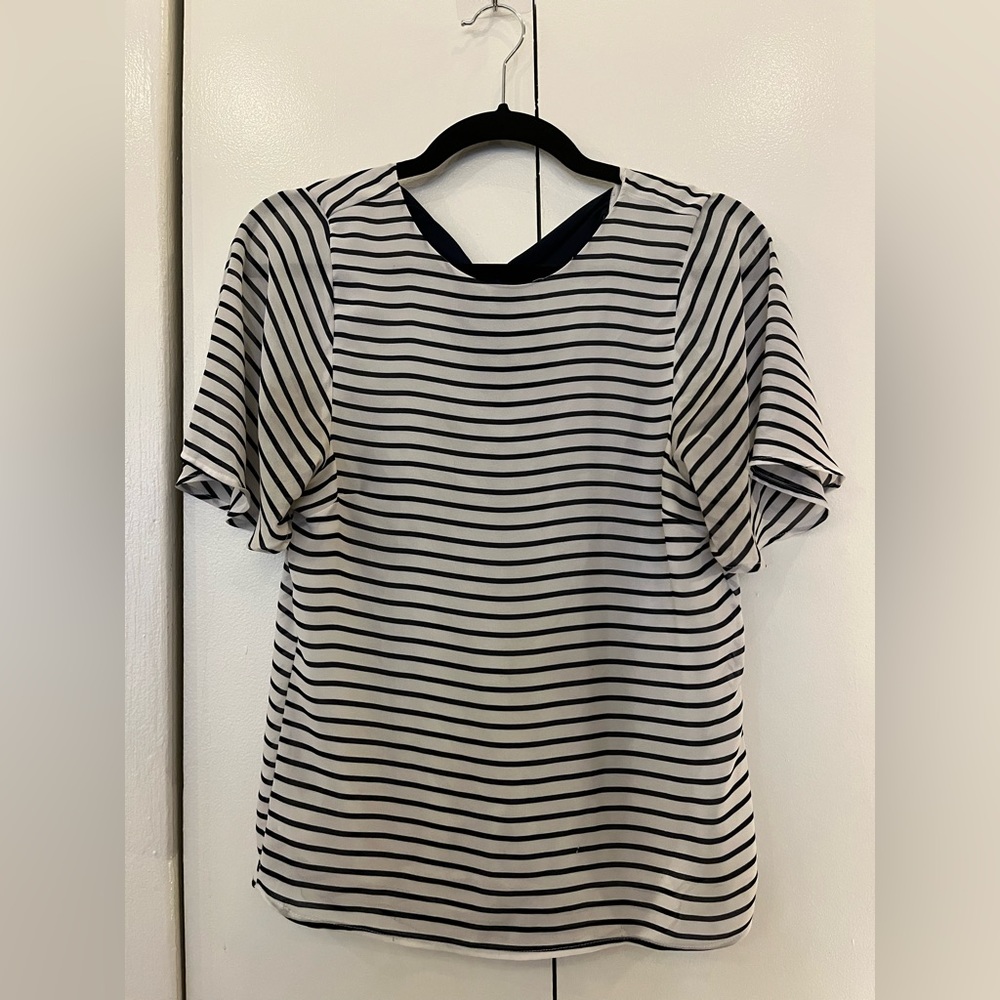2/$20: H&M’s Blue and White Stripe Blouse with bow in back
